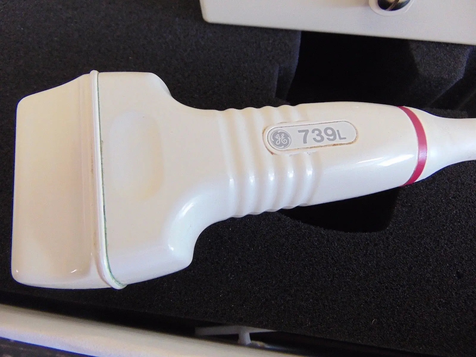 GE ~ Ultrasound Probe ~ Model ~ 739L ~ Good Cosmetic Condition ~ H56 DIAGNOSTIC ULTRASOUND MACHINES FOR SALE
