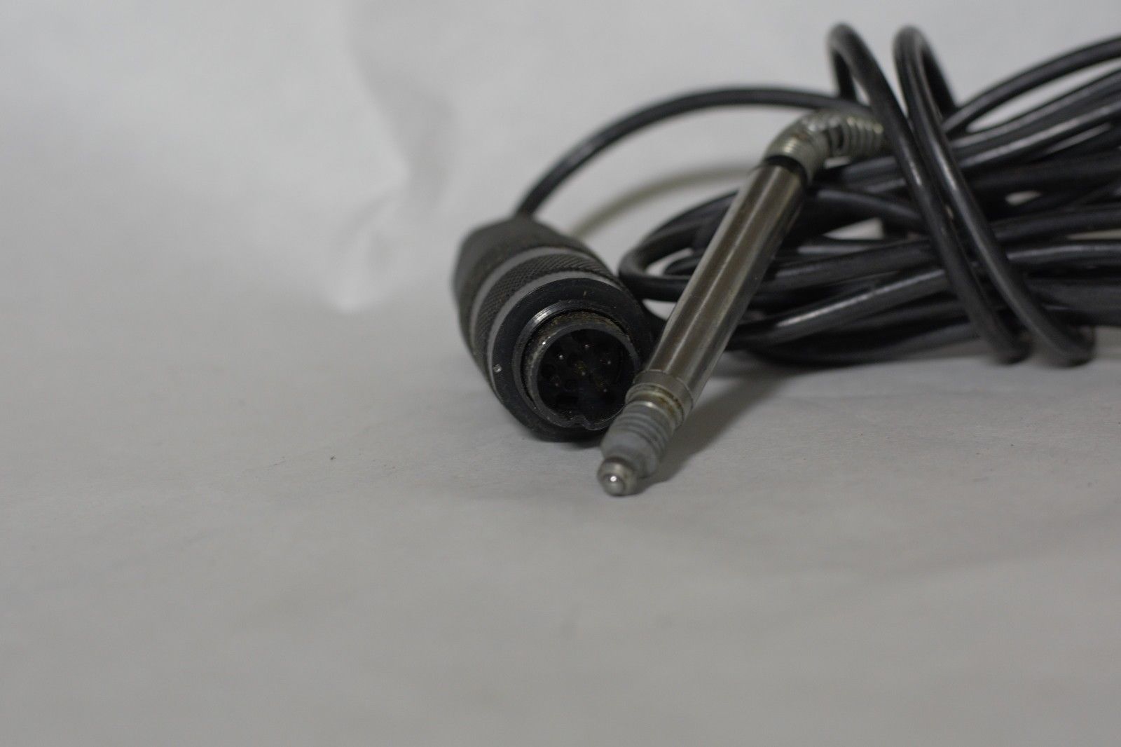 price is for 1 piece Etamic ZCB-103 Probe Linear 5 pin male DIAGNOSTIC ULTRASOUND MACHINES FOR SALE