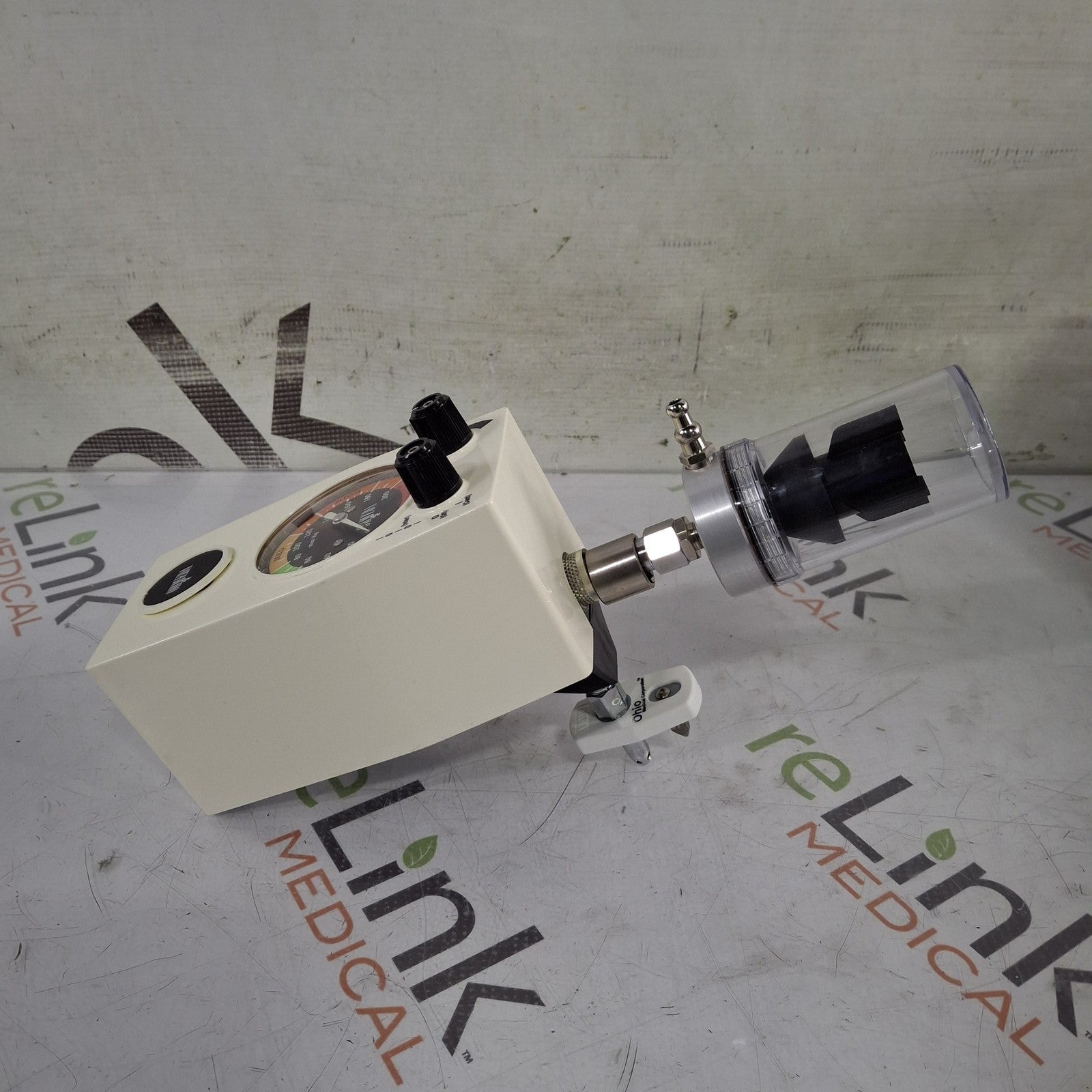 Ohmeda Medical 200 Intermittent Suction Unit