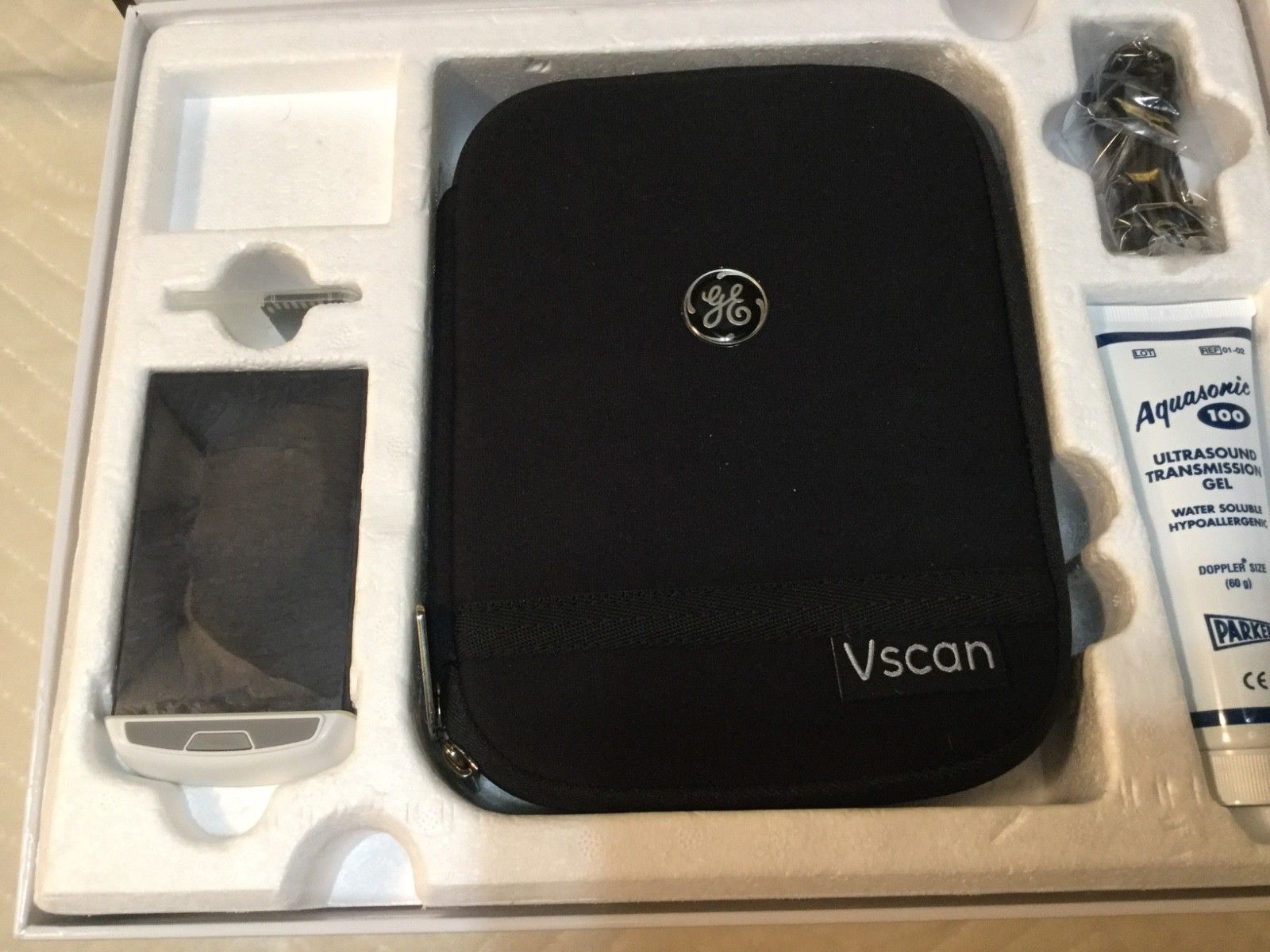 GE Vscan Ultrasound System Vscan Version 1.2 (1 EA) (GE Healthcare H45571CC) DIAGNOSTIC ULTRASOUND MACHINES FOR SALE